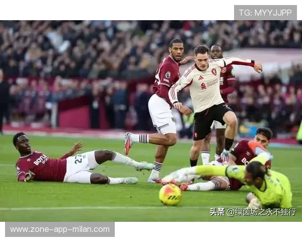 利物浦决心破局!边路突破性训练常态化引领欧洲战术新风潮 利物浦决心破局!边路突破性训练常态化引领欧洲战术新风潮